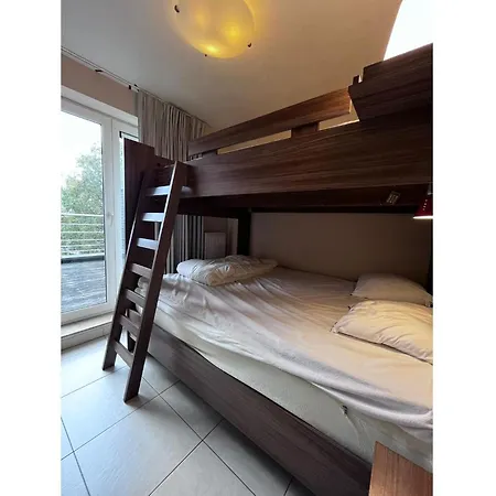Spacious Family Near Dunes